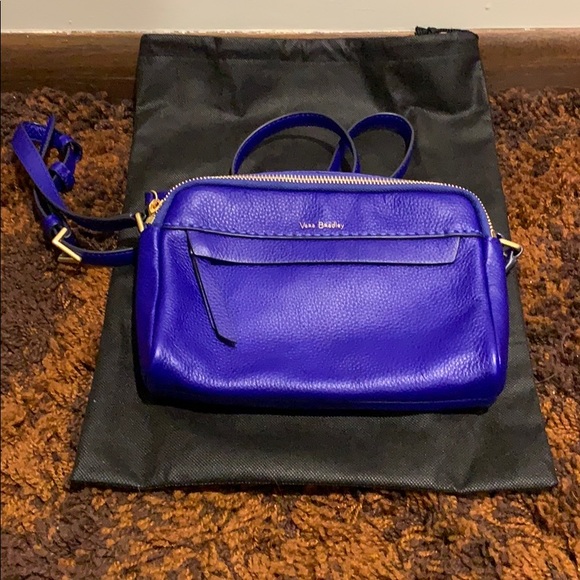 Vera Bradley Handbags - Vera Bradley Mallory RFID Petite Crossbody - NWOT